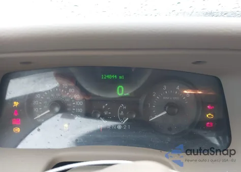 2007 Mercury Grand Marquis Ls z USA, uszkodzony, nr VIN 2MEFM75V57X617447